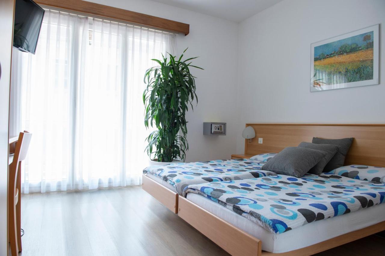 Hotel Garni Moderno Bellinzona Zewnętrze zdjęcie