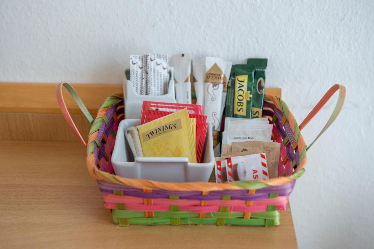 Hotel Garni Moderno Bellinzona Zewnętrze zdjęcie