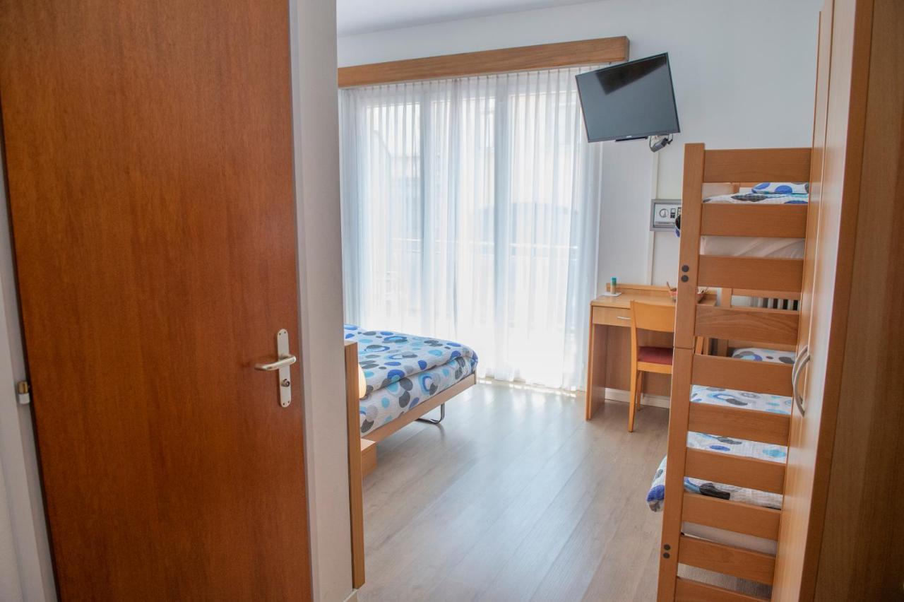 Hotel Garni Moderno Bellinzona Zewnętrze zdjęcie
