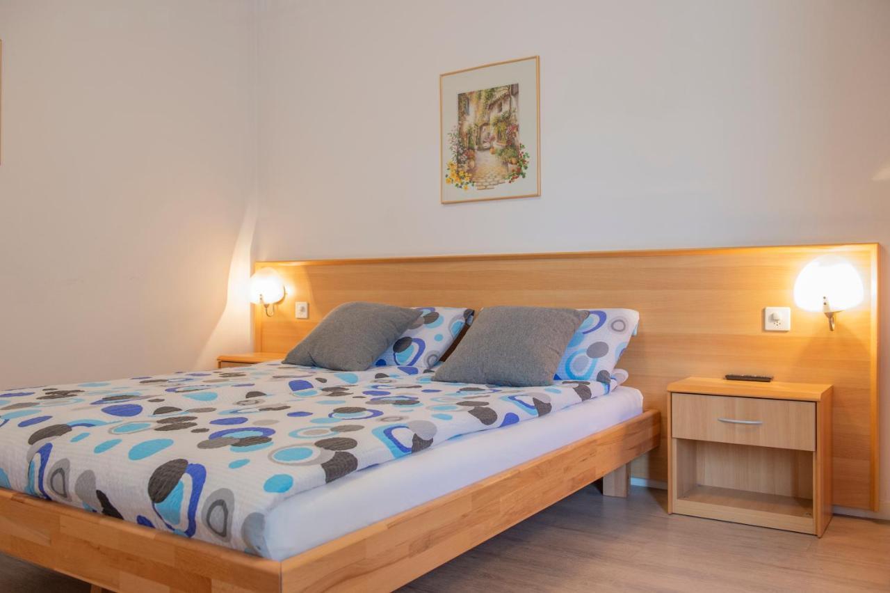 Hotel Garni Moderno Bellinzona Zewnętrze zdjęcie
